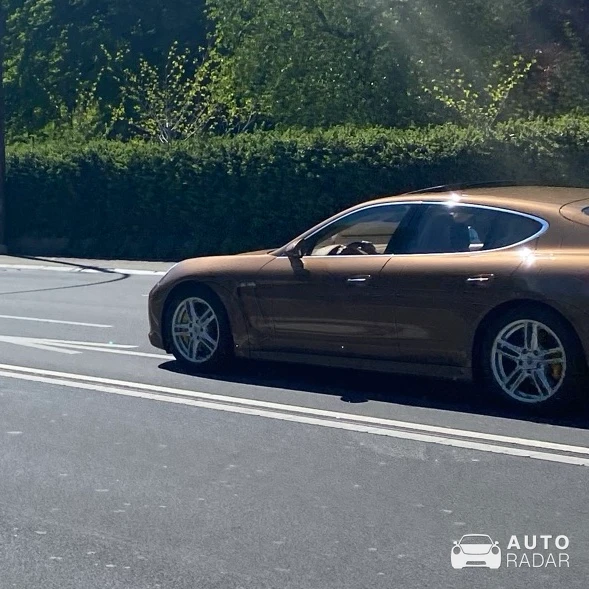 Porsche 971 Panamera 4 Sport Turismo spotted in Genève