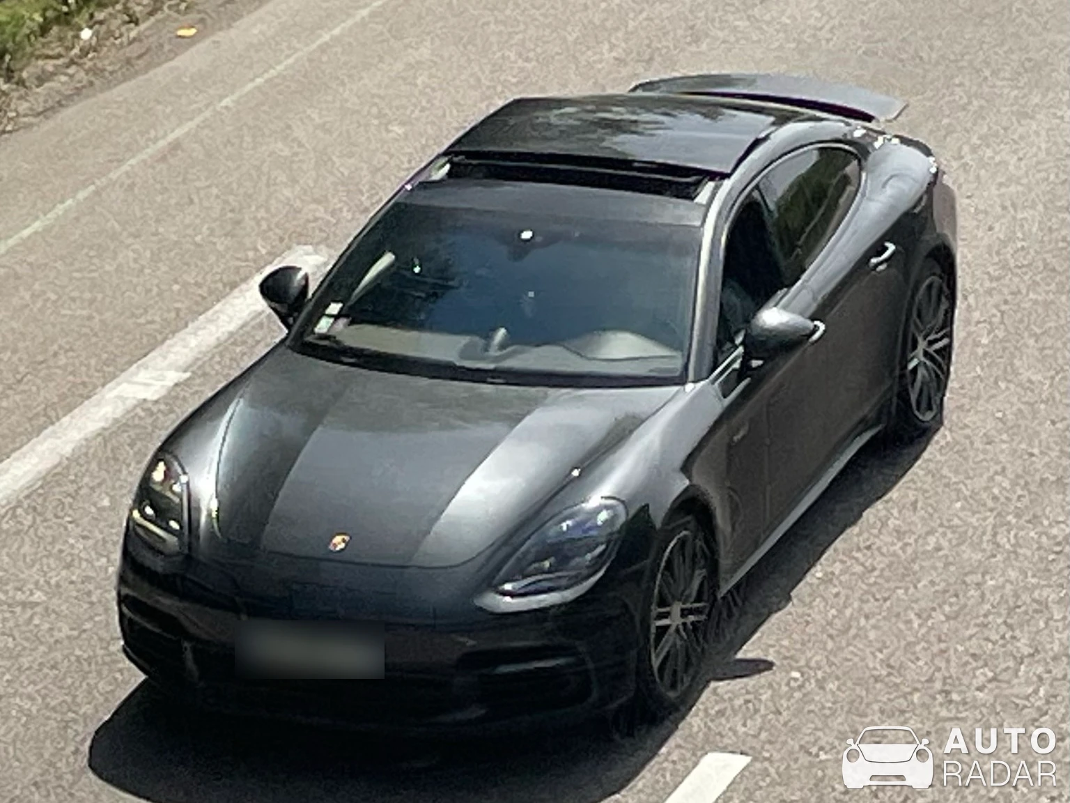 Porsche 971 Panamera 4 E-Hybrid spotted in Dommartin-lès-Toul