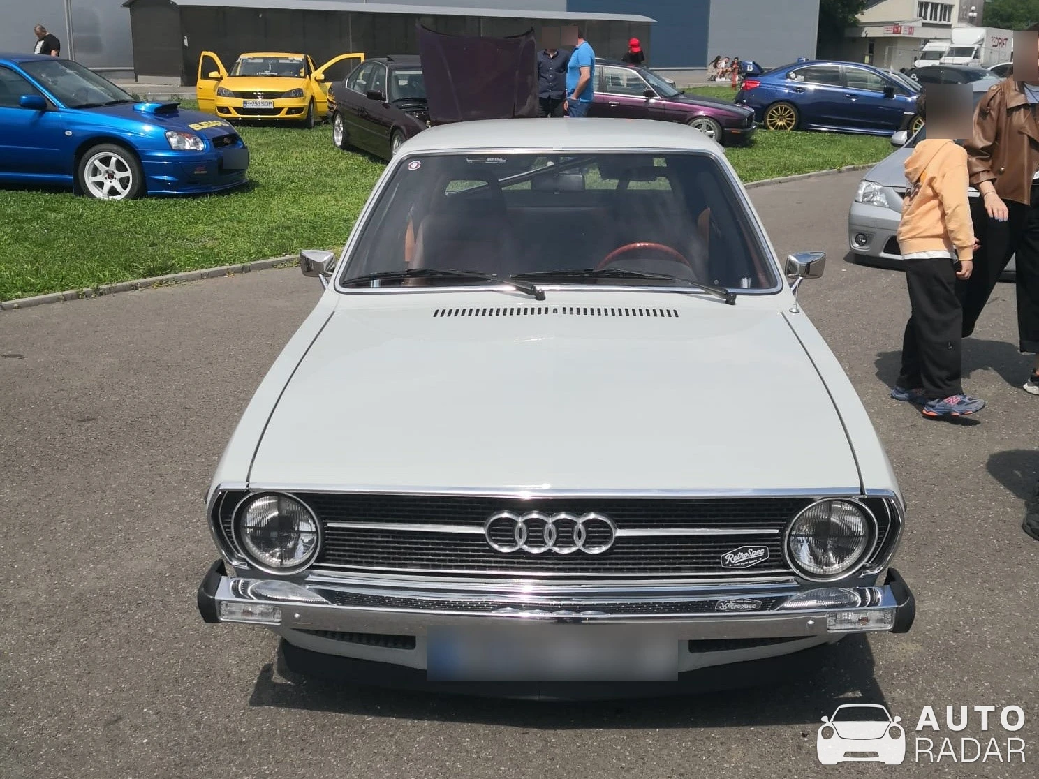 Audi 80 B1 spotted in Bucharest