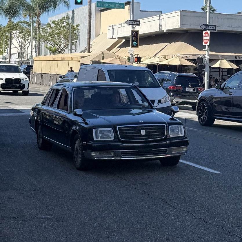 Toyota Century G50