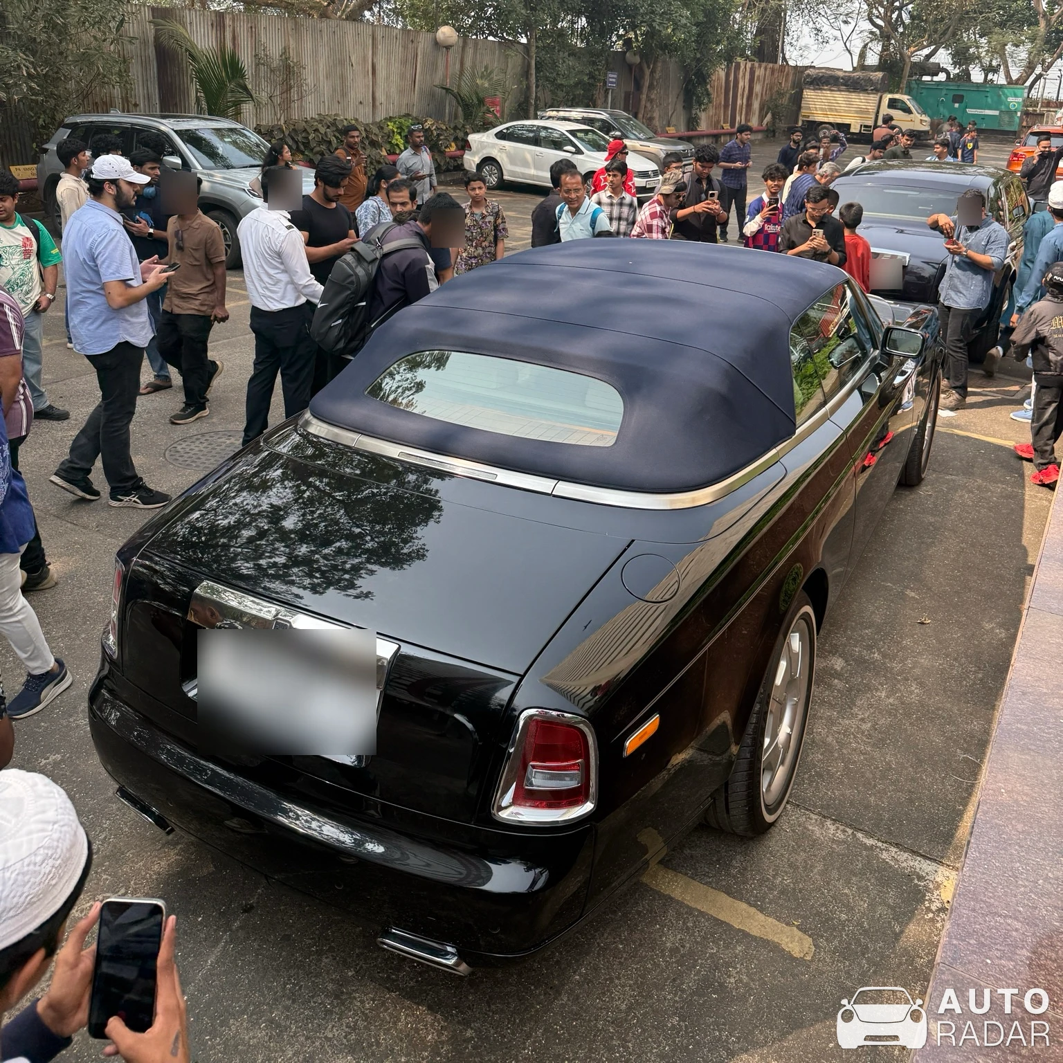 Rolls-Royce Phantom Drophead Coupé Series II spotted in Mumbai, India
