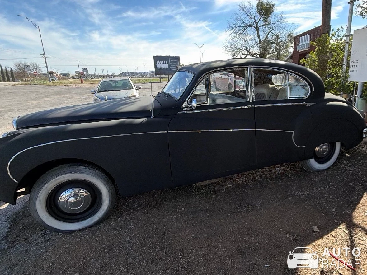Jaguar Mark VII spotted in San Antonio