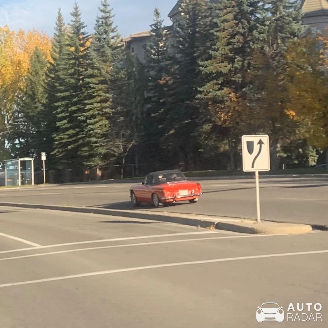 MG MGB spotted in Calgary, Canada