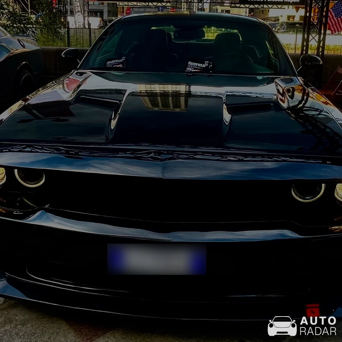 Dodge Challenger SXT spotted in Napoli