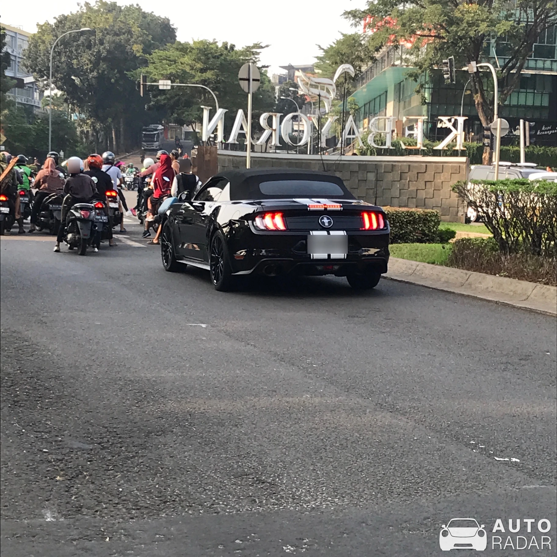 Ford Mustang GT Convertible 2018 spotted