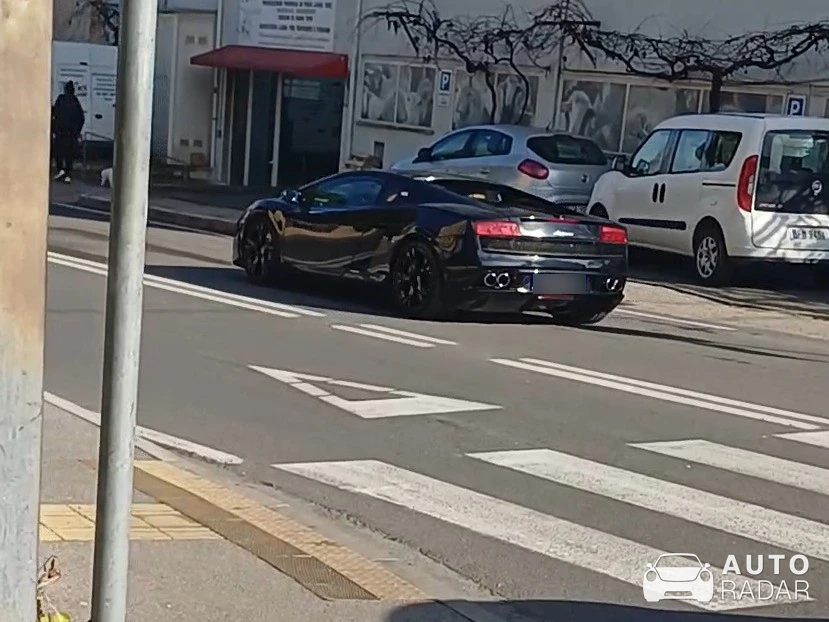 Lamborghini Gallardo LP550-2 spotted in Rimini, Italy