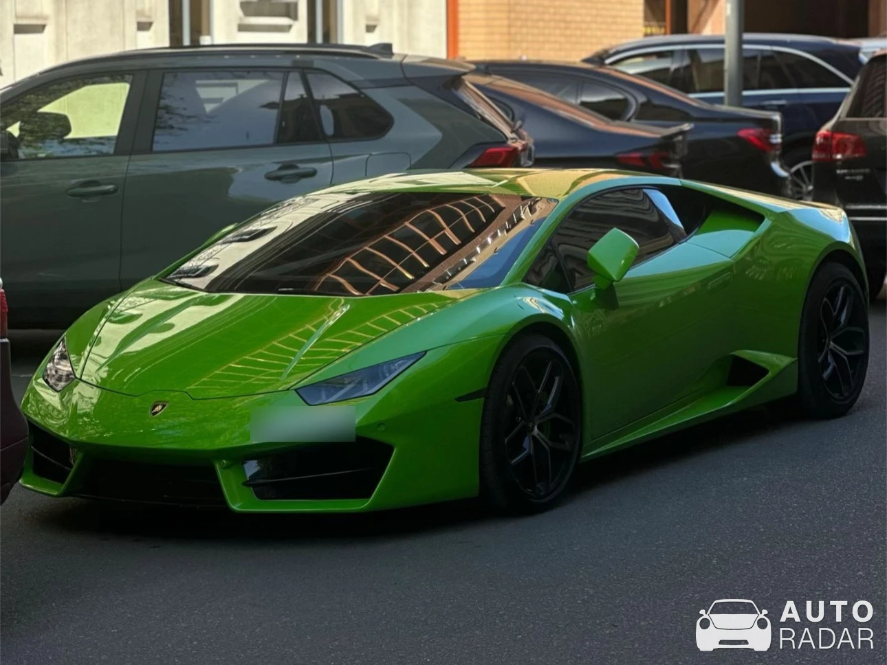 Lamborghini Huracán LP580-2 spotted in Dnipro