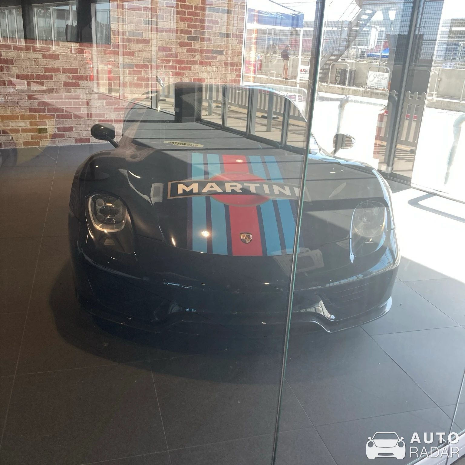 Porsche 918 Spyder spotted in Tailem Bend, Australia