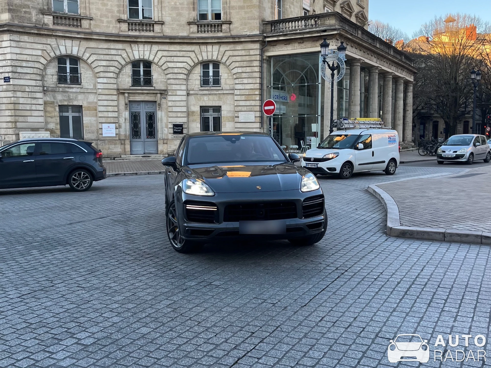 Porsche Cayenne Coupé Turbo S E-Hybrid spotted in Bordeaux, France