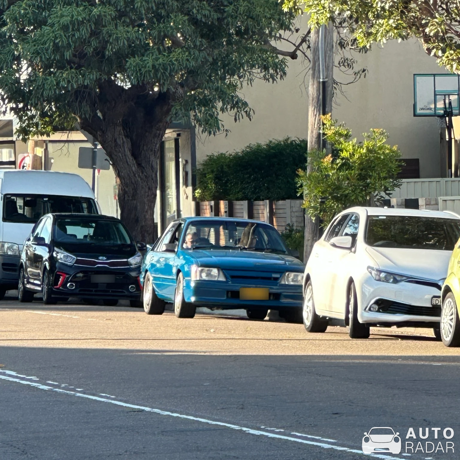 Holden VX spotted in Sans Souci