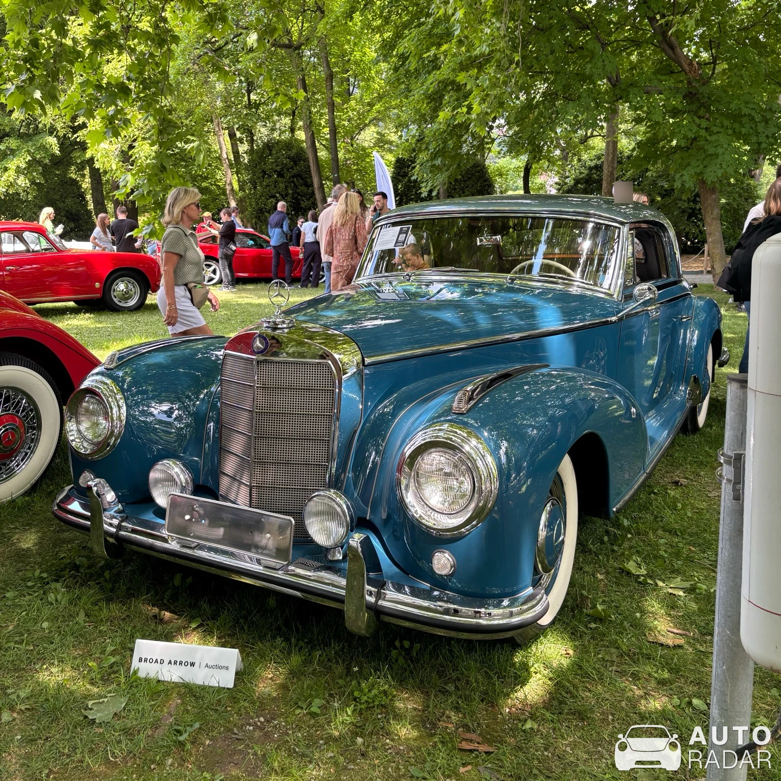 Mercedes-Benz 300 SC spotted in Cernobbio