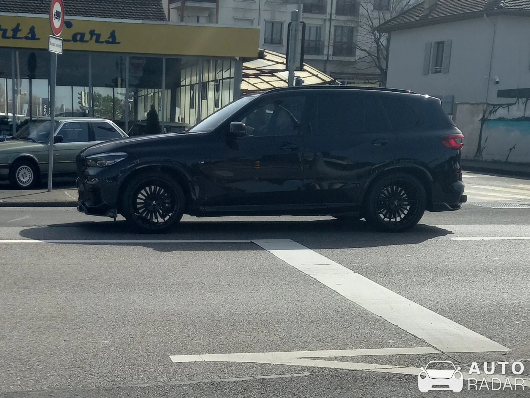 BMW Hamann X5 M F95 Competition spotted in Plan-les-Ouates