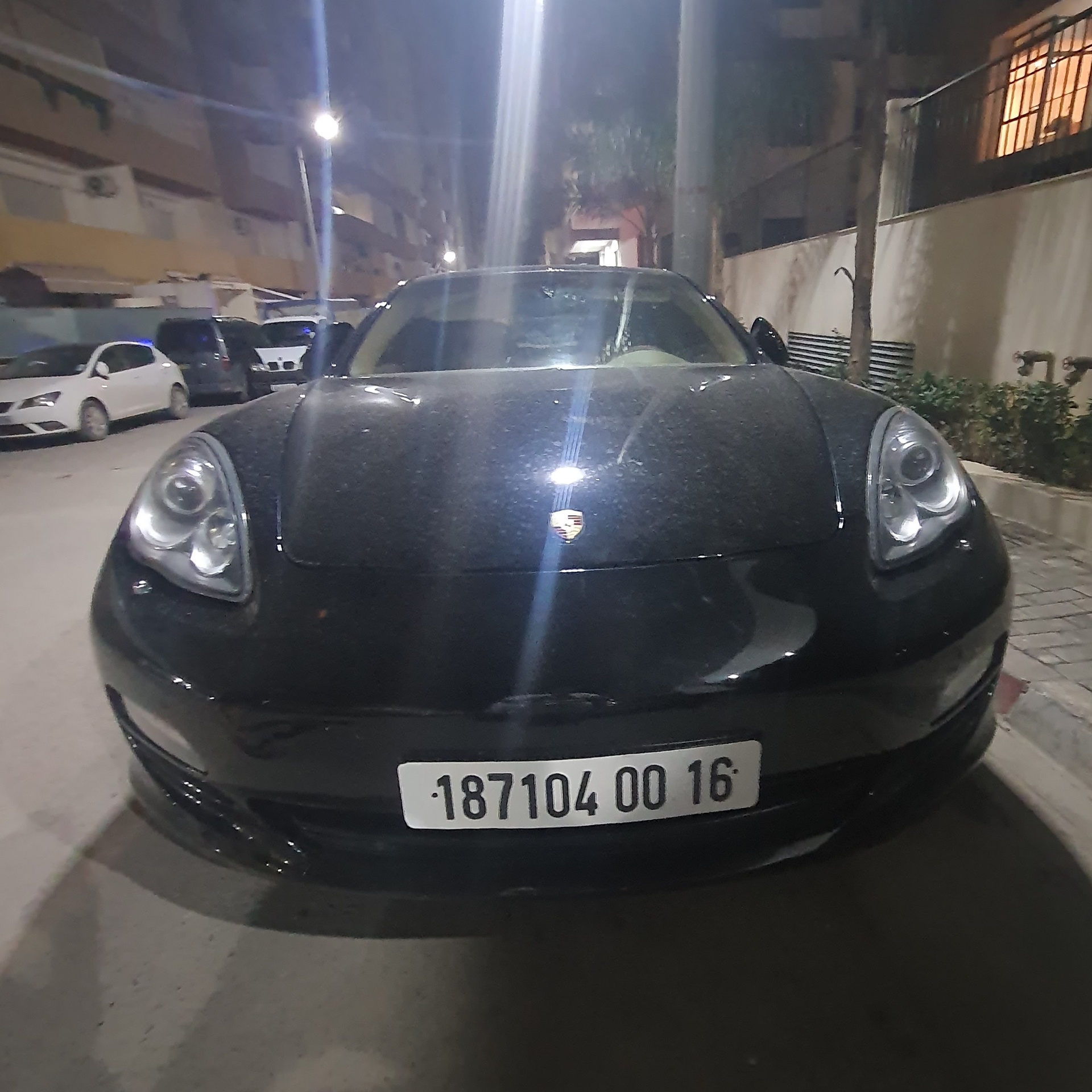 Porsche 970 Panamera 4