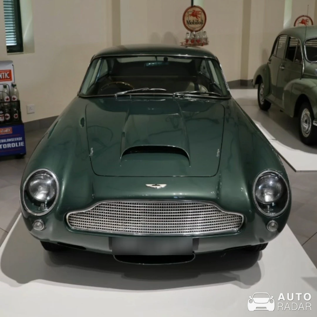 Aston Martin DB4 GT spotted