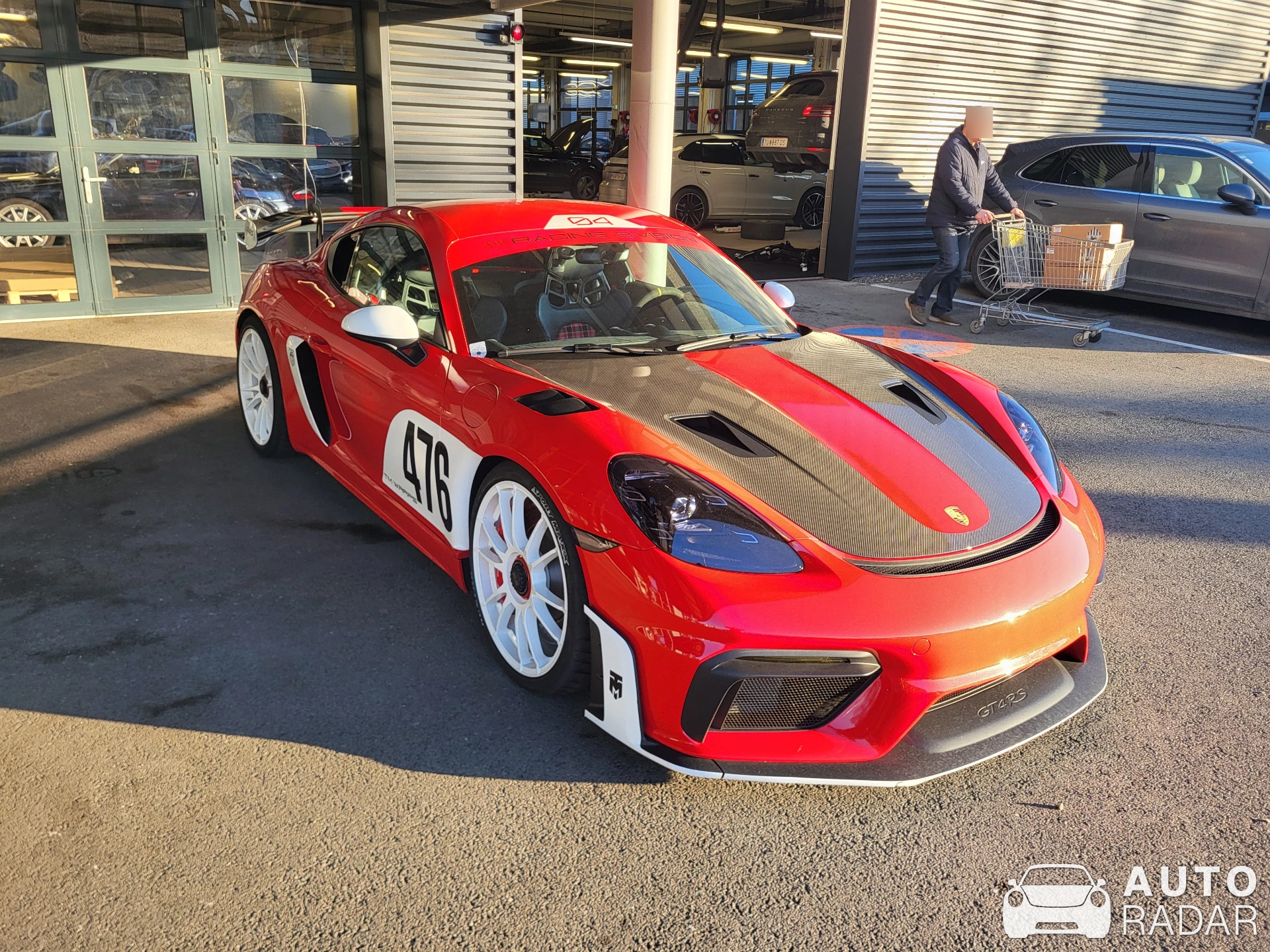 Porsche 718 Cayman GT4 RS spotted in Wien, Austria