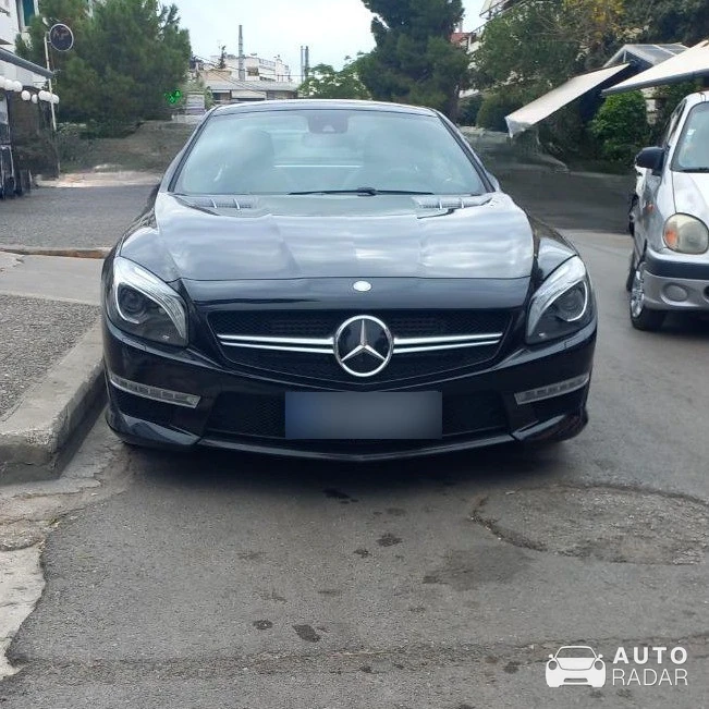 Mercedes-AMG SL 63 R231 2016 spotted in Glifada, Greece