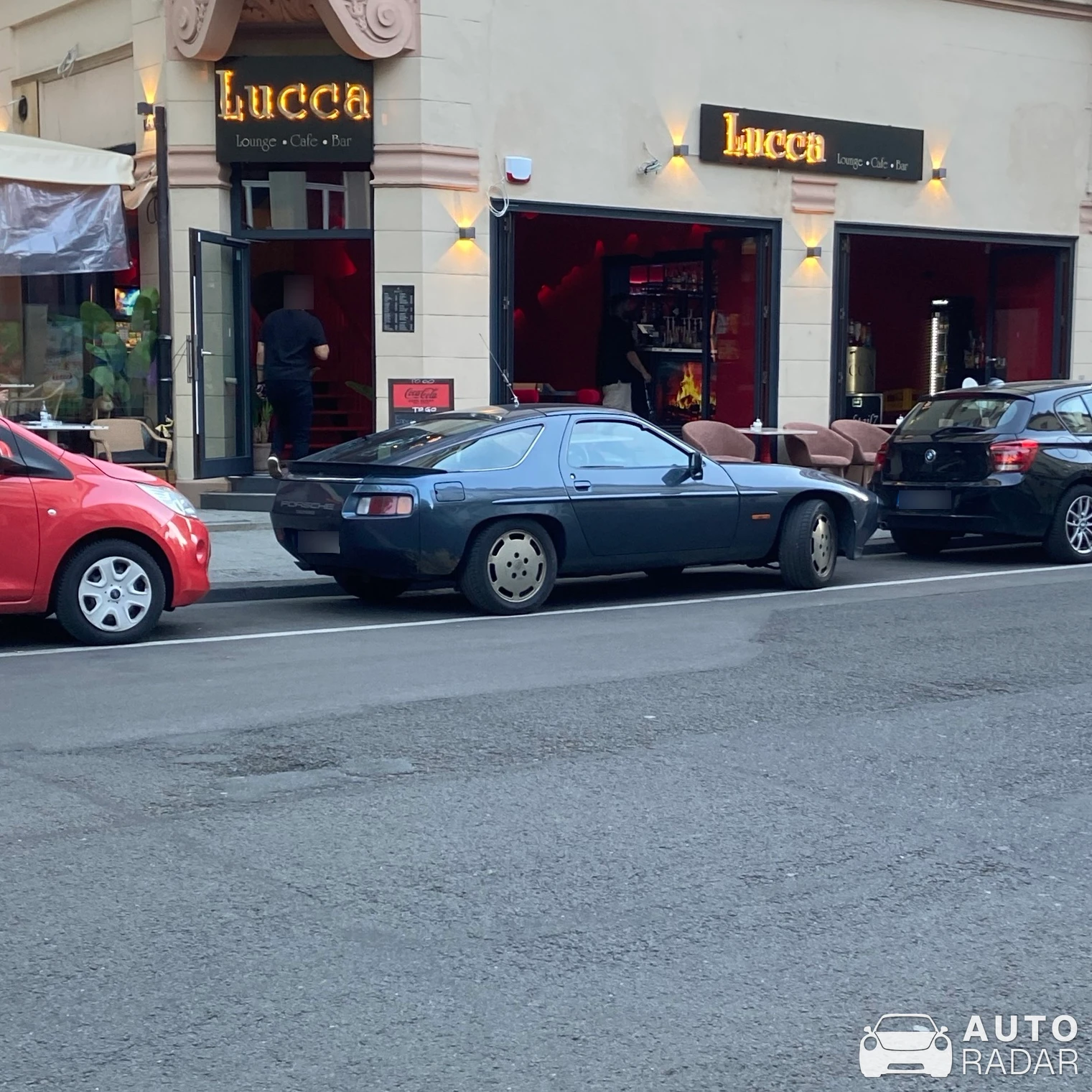 Porsche 928 CS Coupé spotted in Wiesbaden