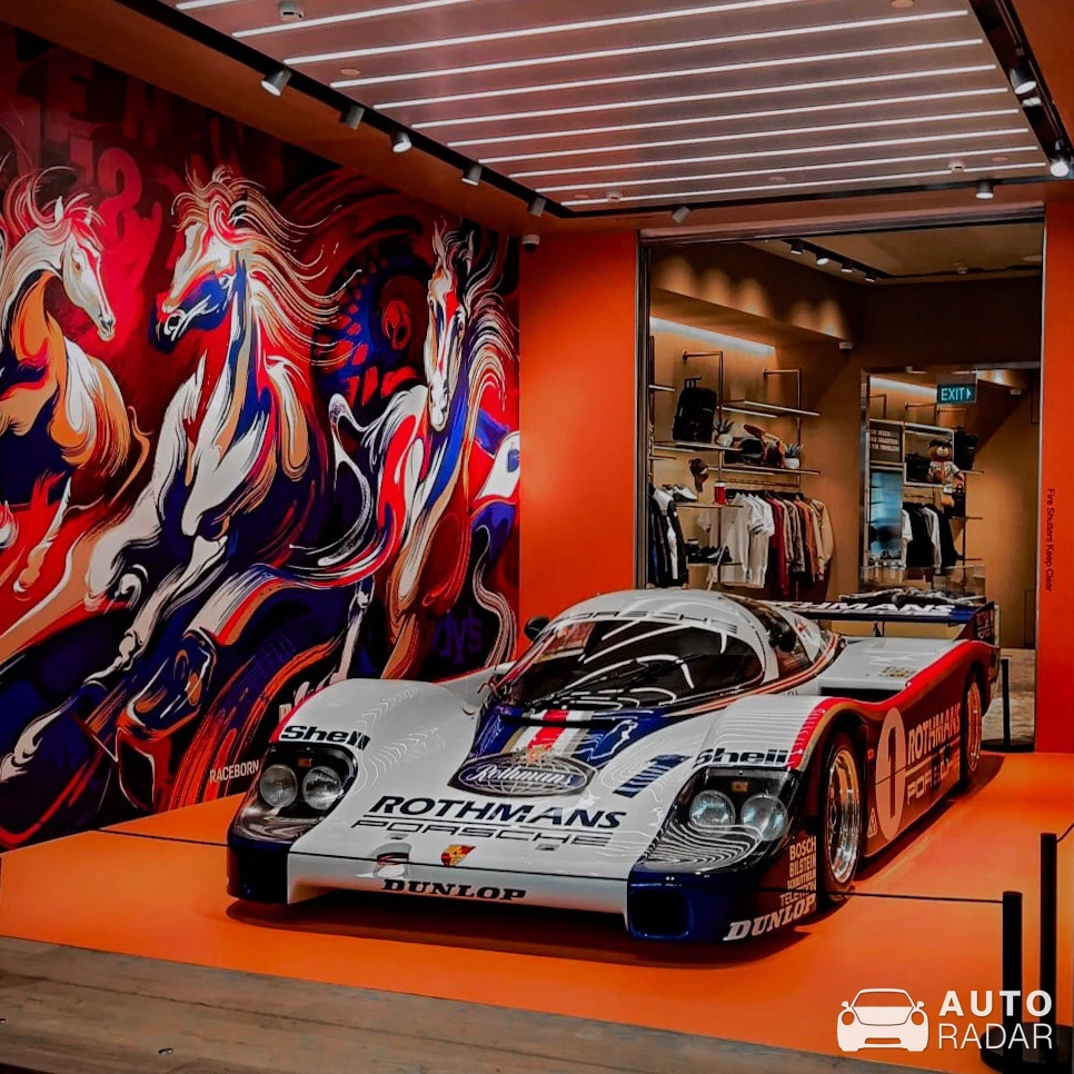 Porsche 956 spotted in Singapore, Singapore