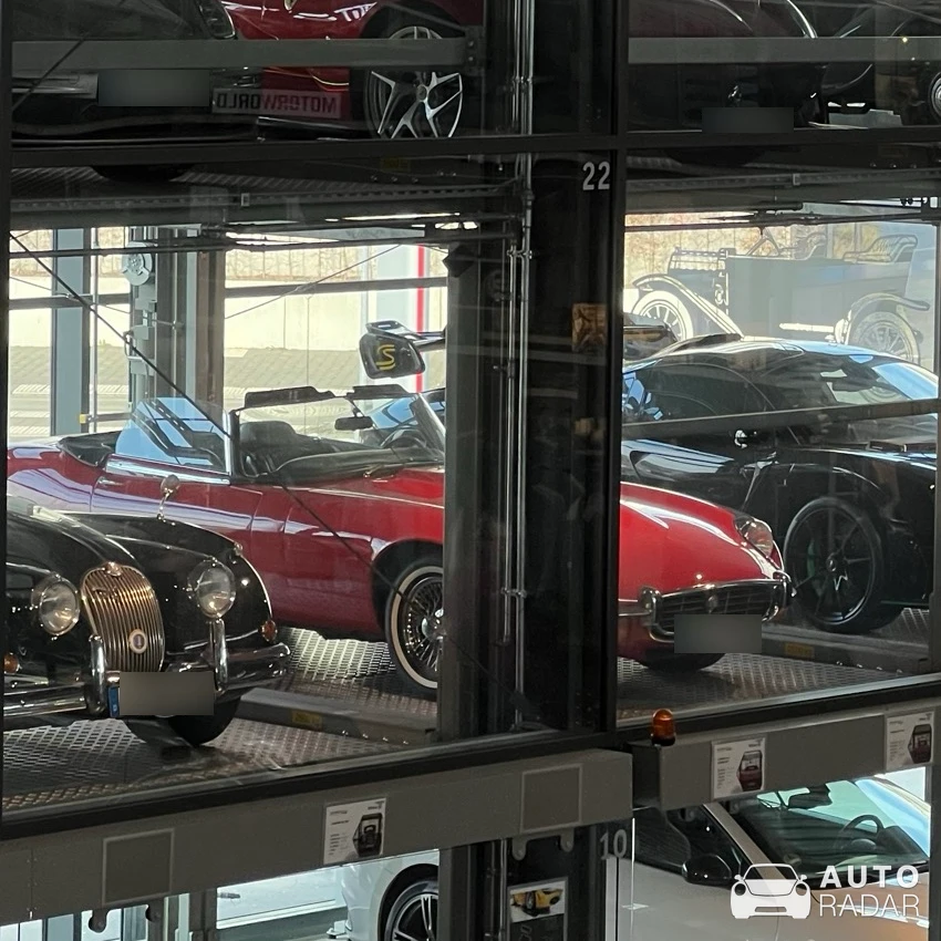 Jaguar E-Type spotted in Köln, Deutschland