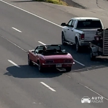 Chevrolet Camaro Convertible spotted in Terrebonne, Canada