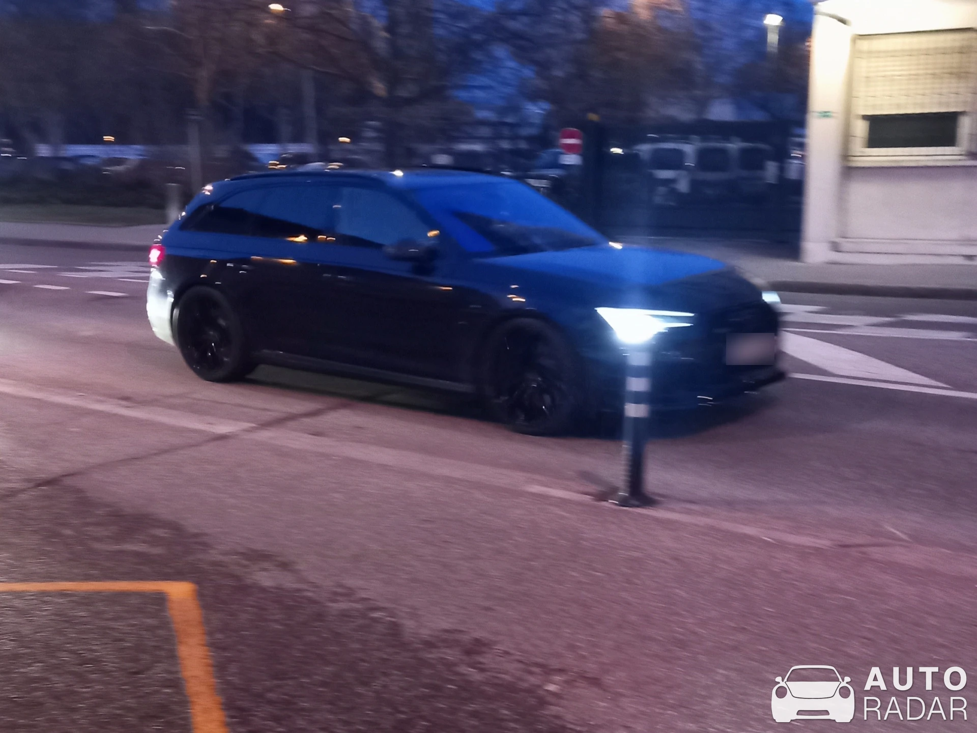 Audi RS6 Avant C8 spotted in Annecy, France