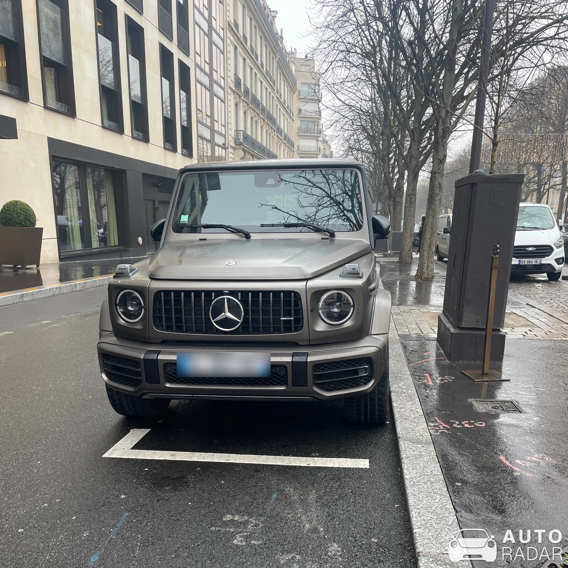 Mercedes-Benz G 63 W463 spotted in Paris, France