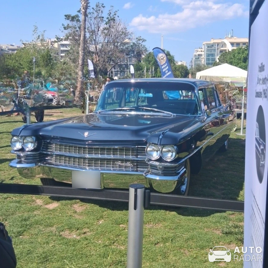Cadillac Fleetwood spotted in Alimos