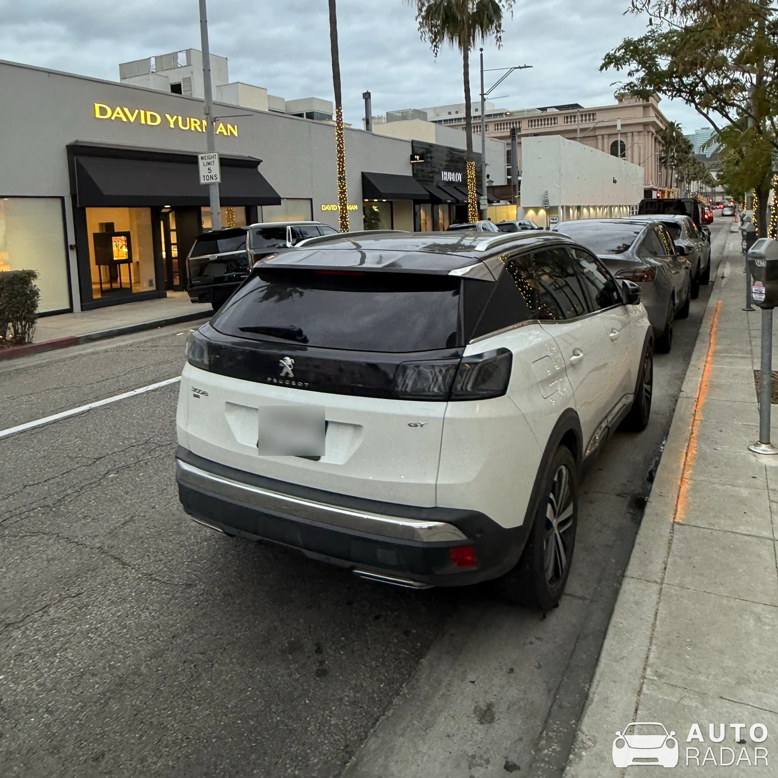 Peugeot 3008 spotted in Beverly Hills