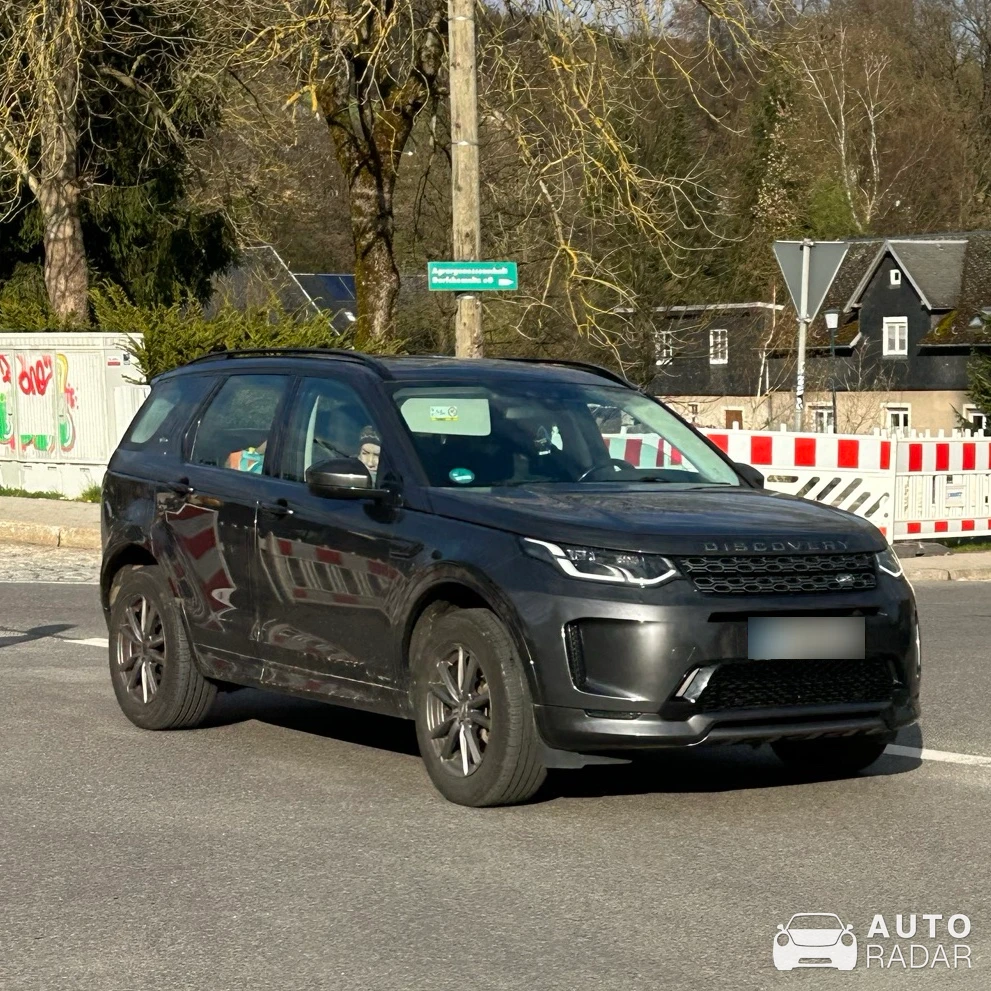 Land Rover Discovery Sport spotted in Zwönitz