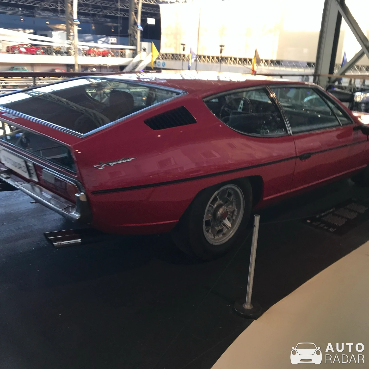 Lamborghini Jarama 400 GT spotted in Bruxelles
