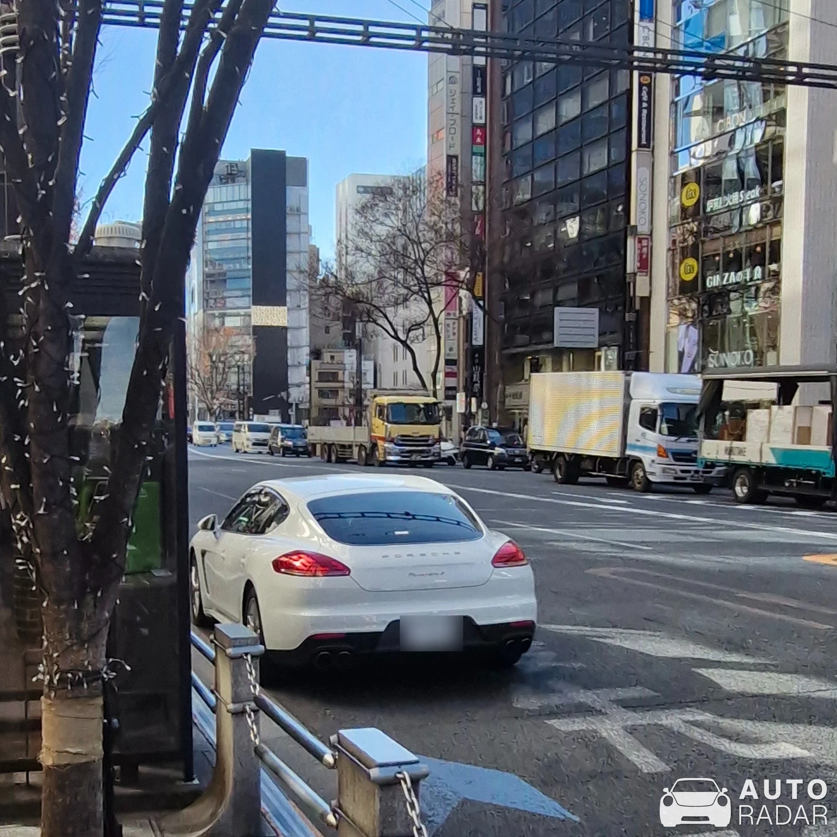 Porsche 970 Panamera S spotted in Adachi City, Japan