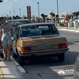Mercedes-Benz 220D W115 spotted in Leptokarya