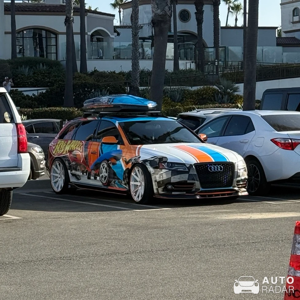 Audi A4 Avant B9 spotted in Huntington Beach