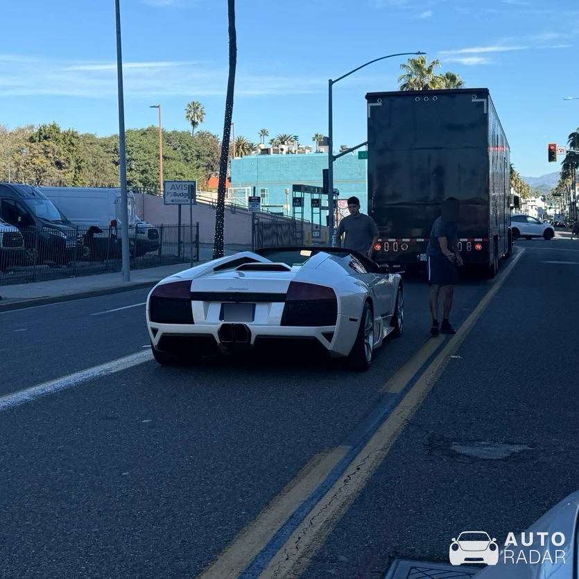 Lamborghini Murciélago LP640 Roadster spotted in Beverly Hills, United States