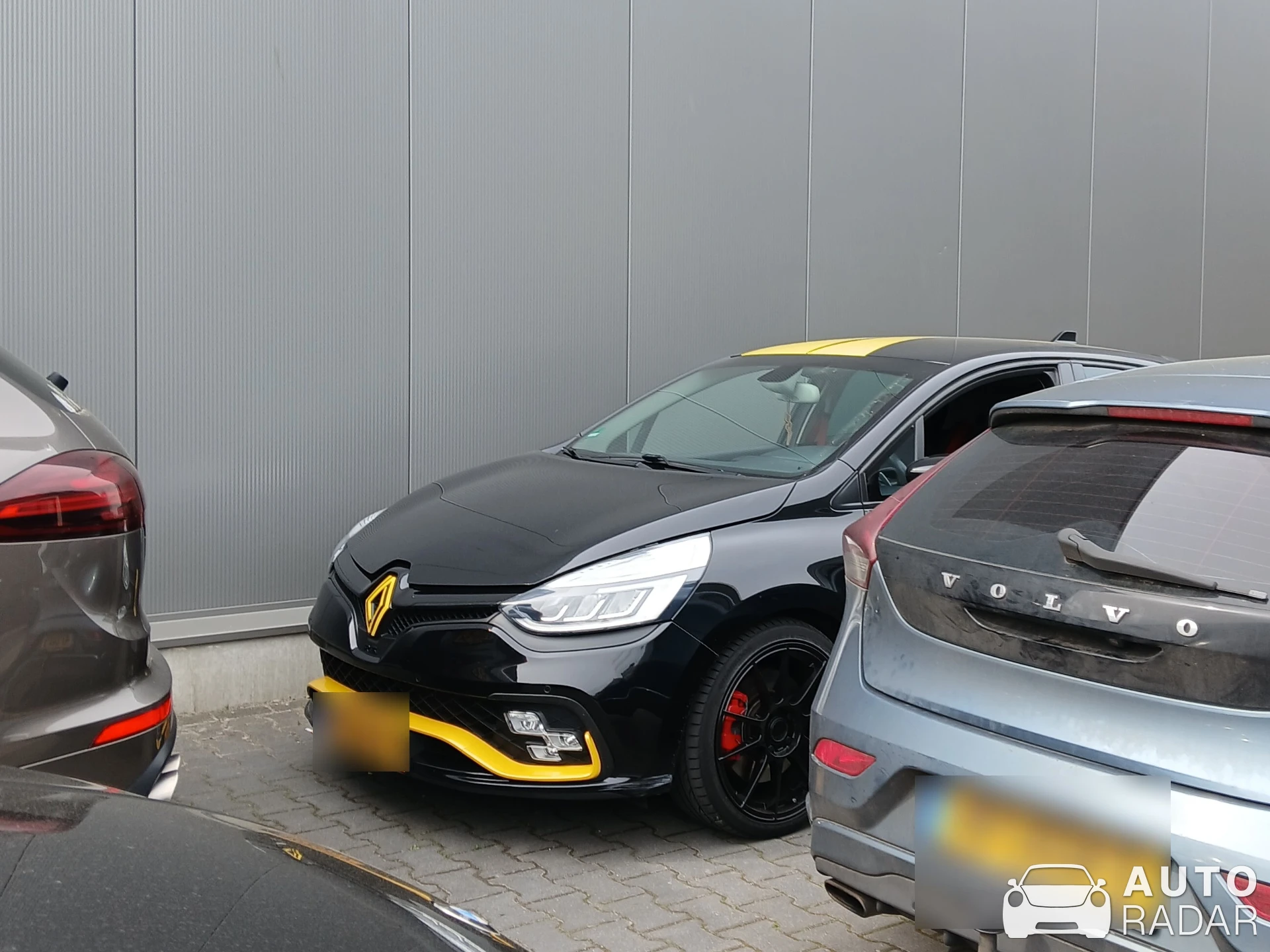 Renault Clio RS Trophy 220 spotted in Hengelo