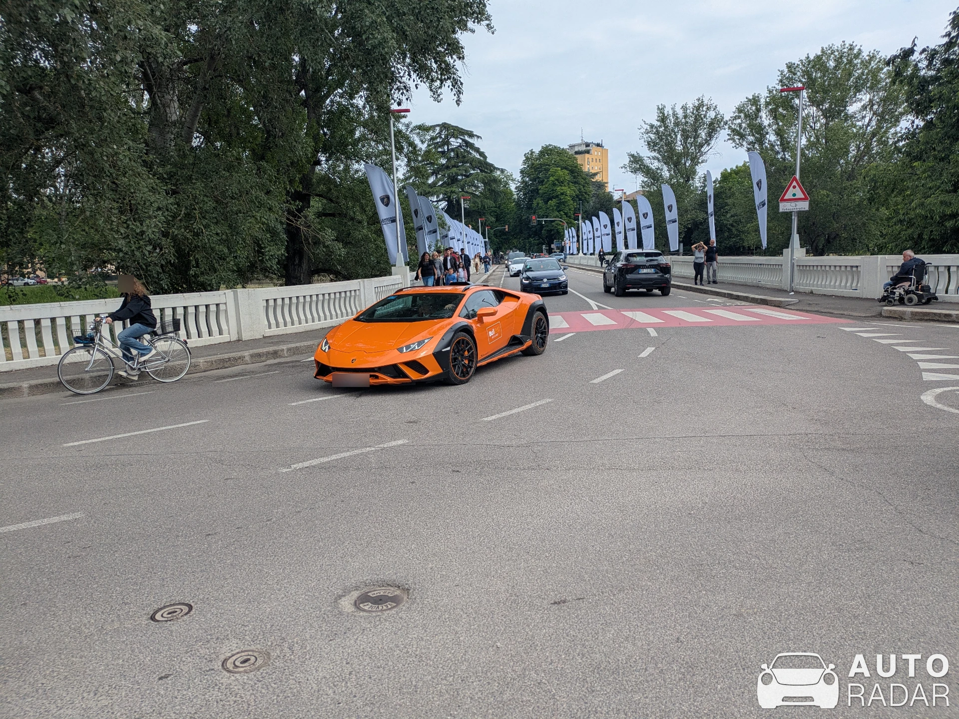 Lamborghini Huracán LP610-4 Sterrato spotted in Faenza