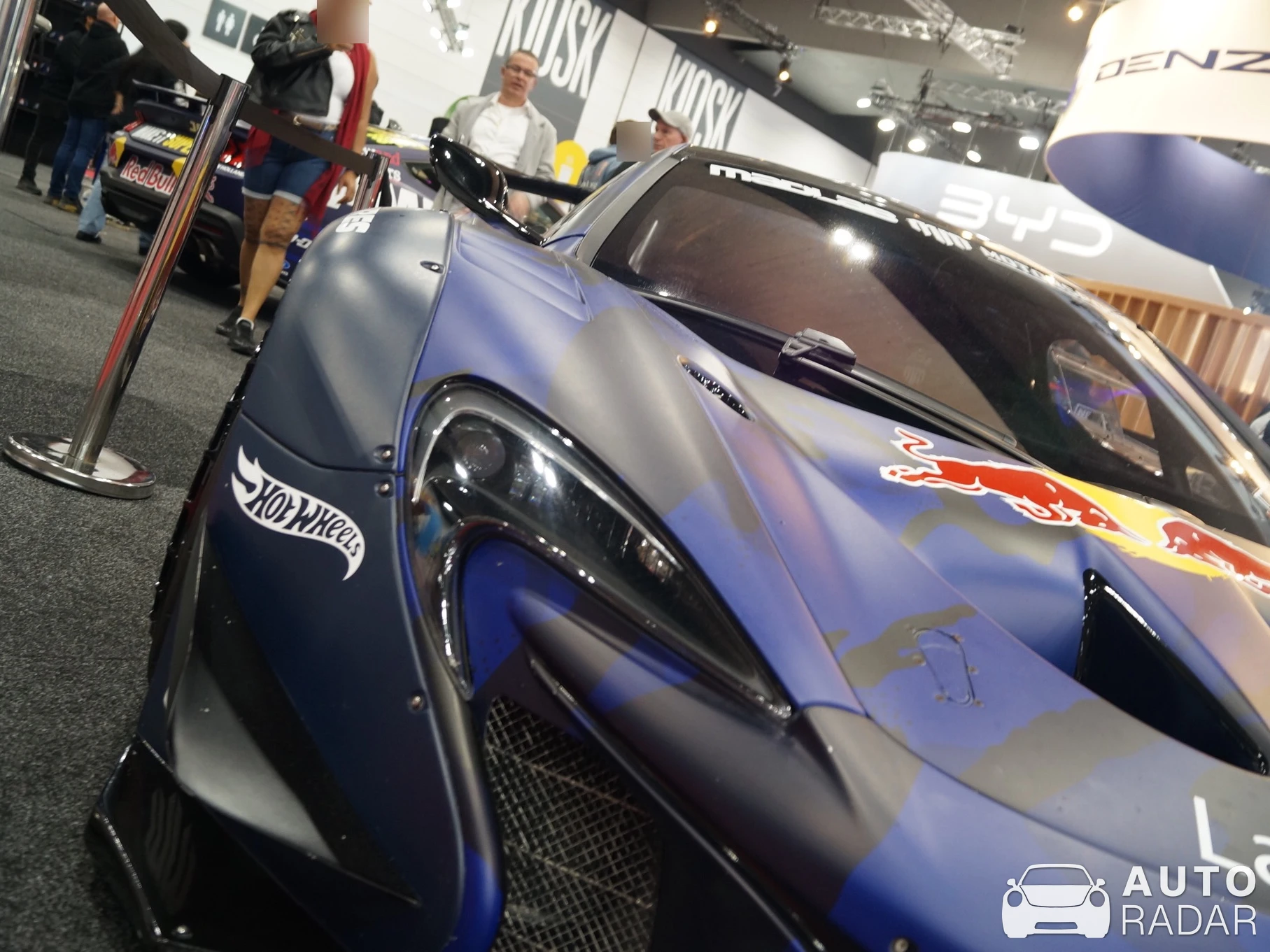 McLaren P1 'MADMAC' spotted in Cheltenham, Australia