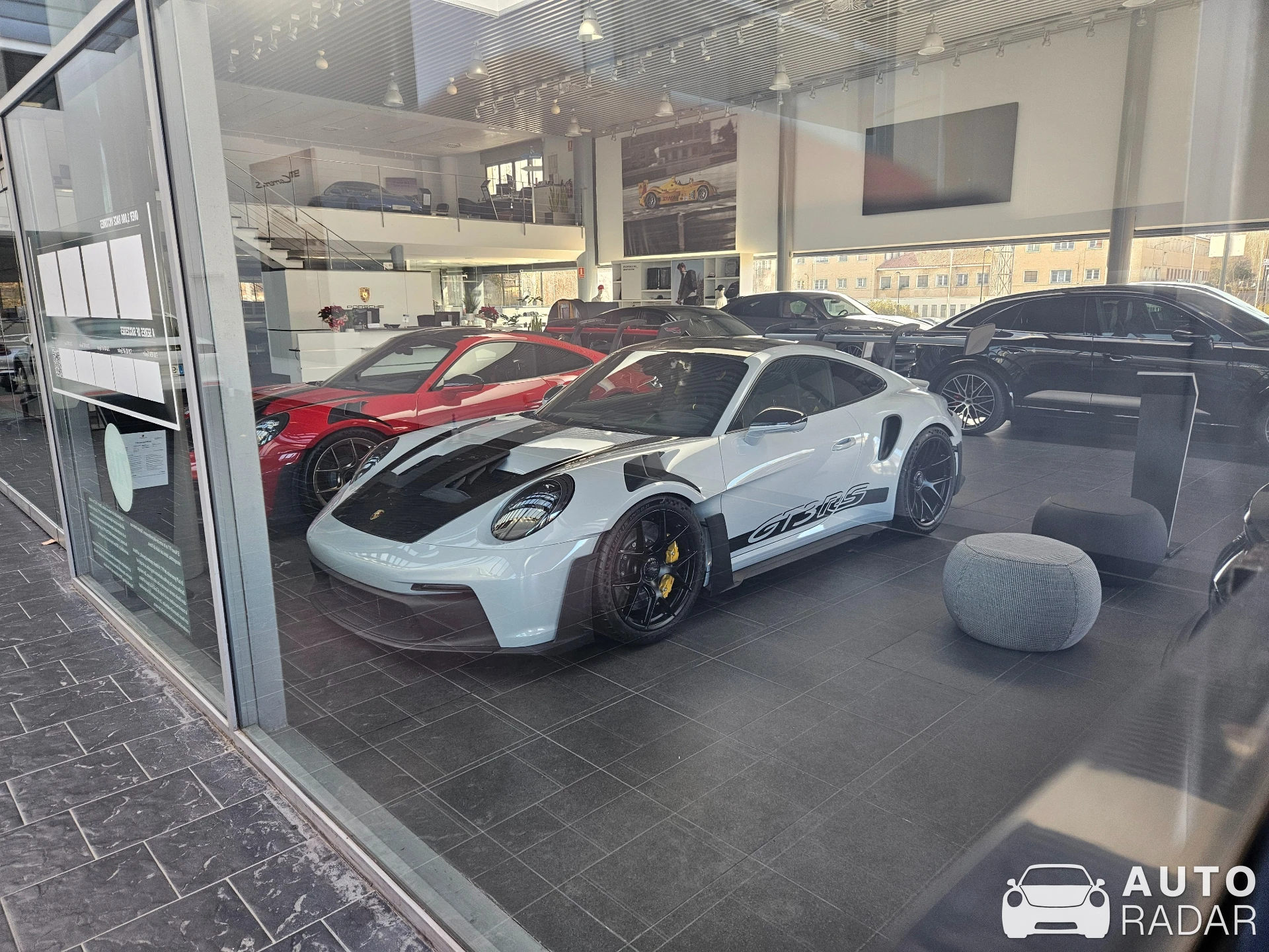 Porsche 992 GT3 RS MkI spotted in Zaragoza, España