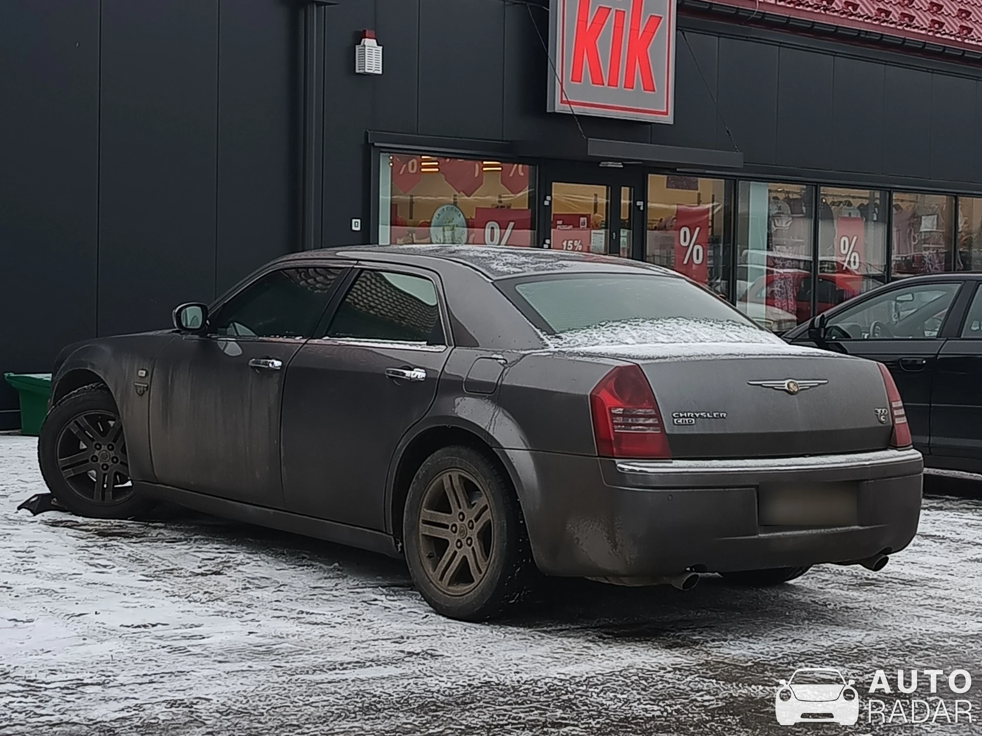 Chrysler 300C spotted in Lwówek Śląski, Poland