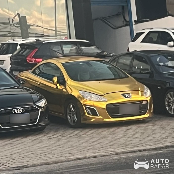 Peugeot 308 CC spotted