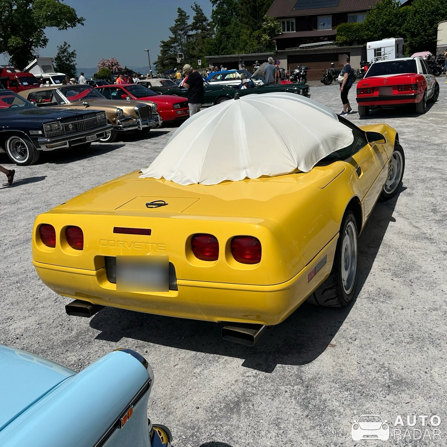 Chevrolet Corvette C4 Convertible spotted in Dürnten