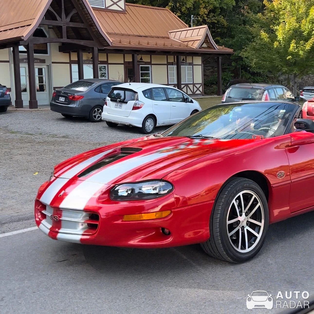 Chevrolet Camaro SS spotted in Saint-Joseph-du-Lac, Canada