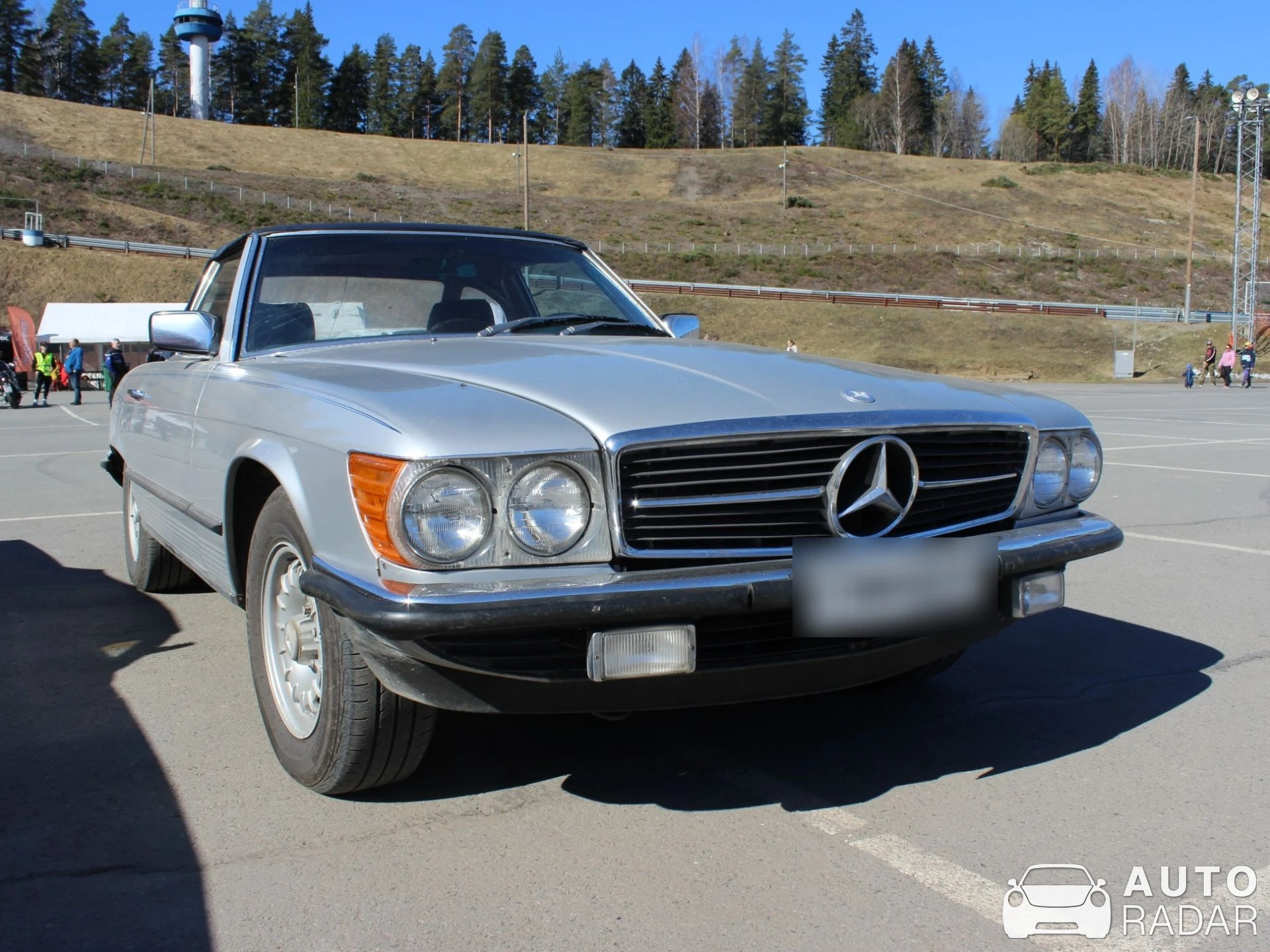 Mercedes-Benz 450SL spotted in Hämeenlinna, Finland