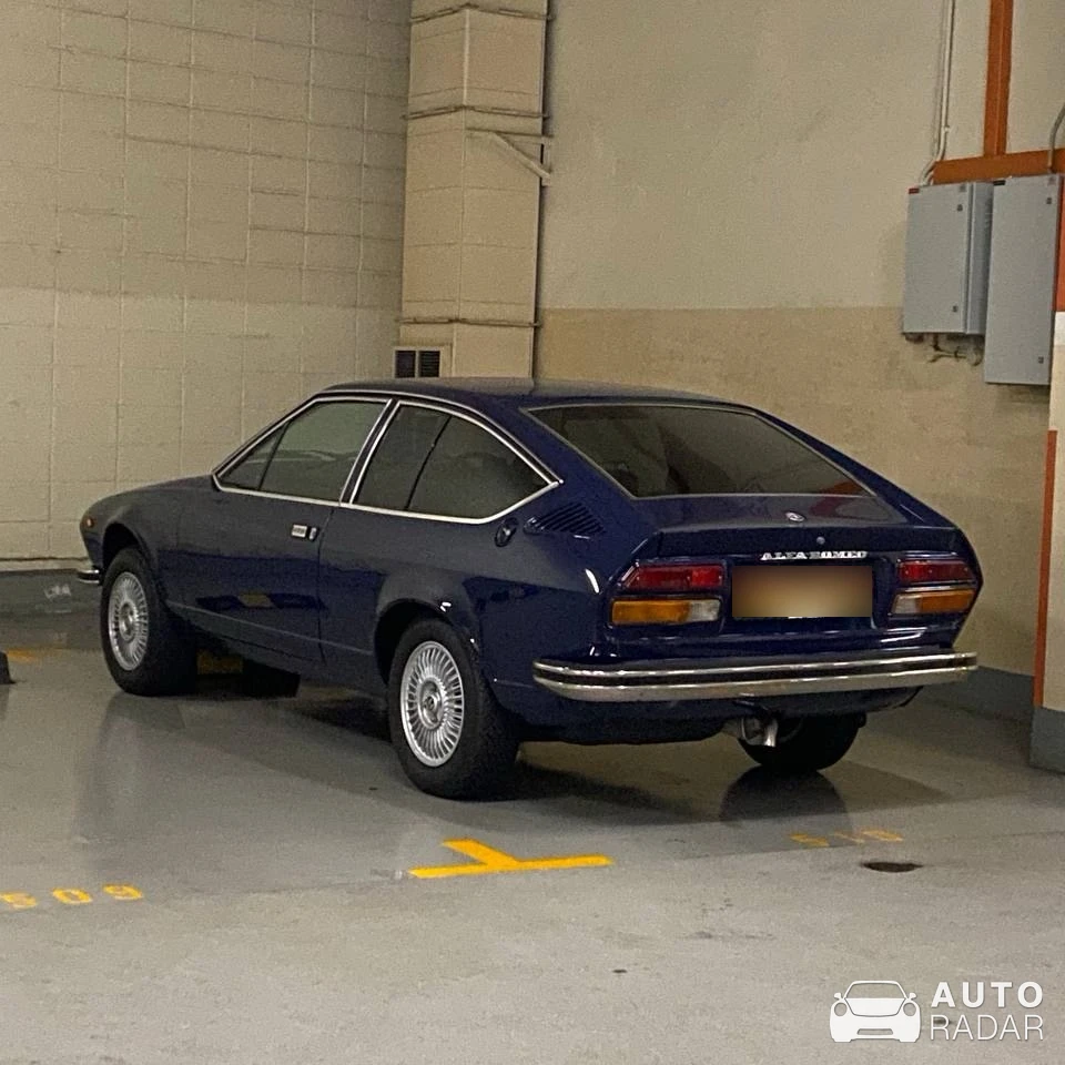 Alfa Romeo Alfetta spotted in Singapore, Singapore