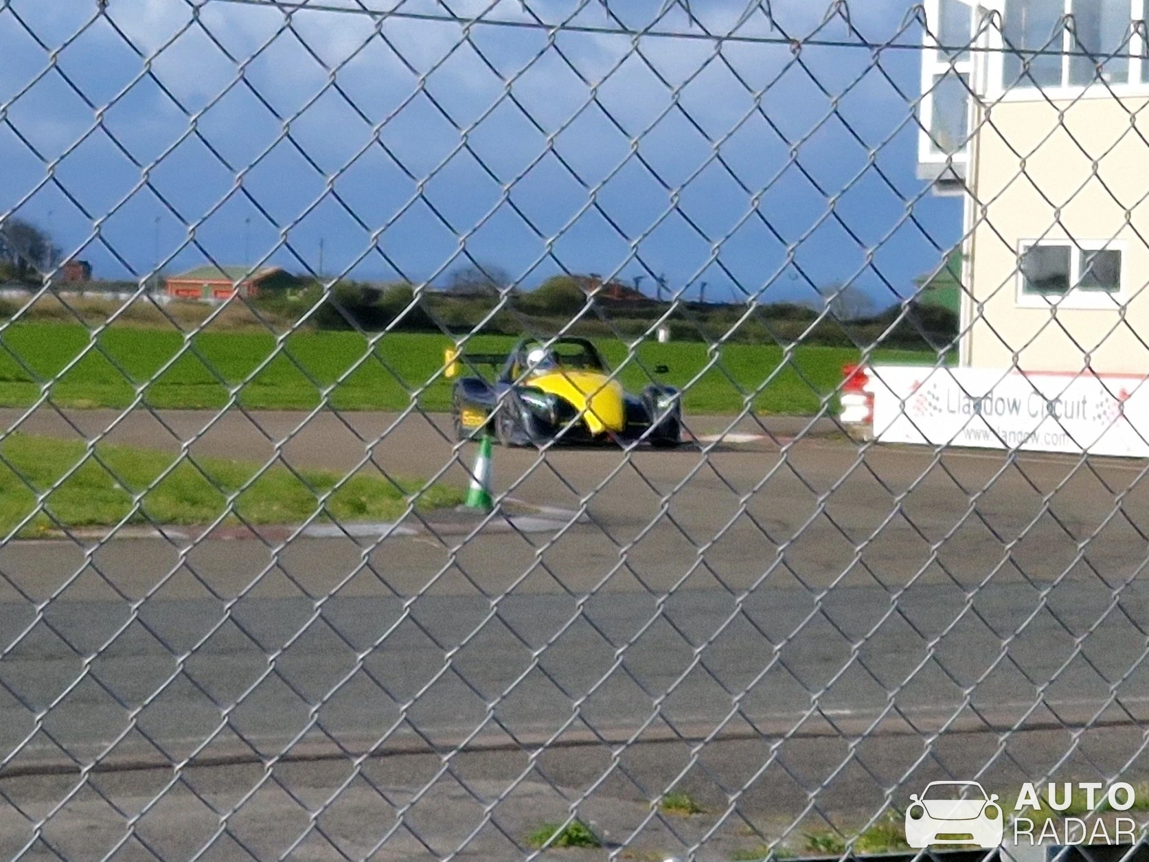 Radical SR3-RSX spotted in Cowbridge