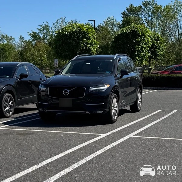 Volvo XC90 spotted in Flemington