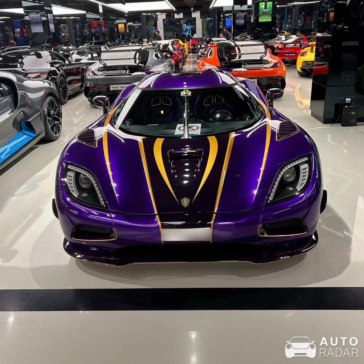 Koenigsegg Agera R Zijin spotted in Dubai