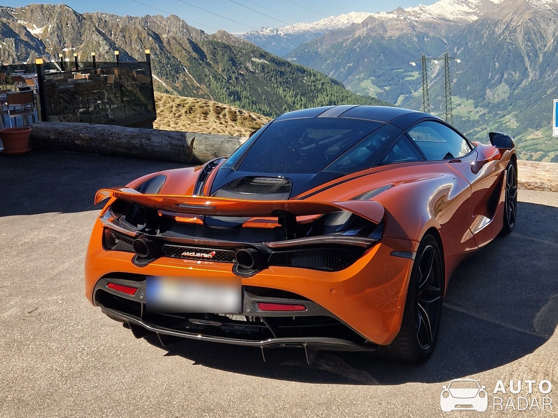 McLaren 720S spotted in Meran