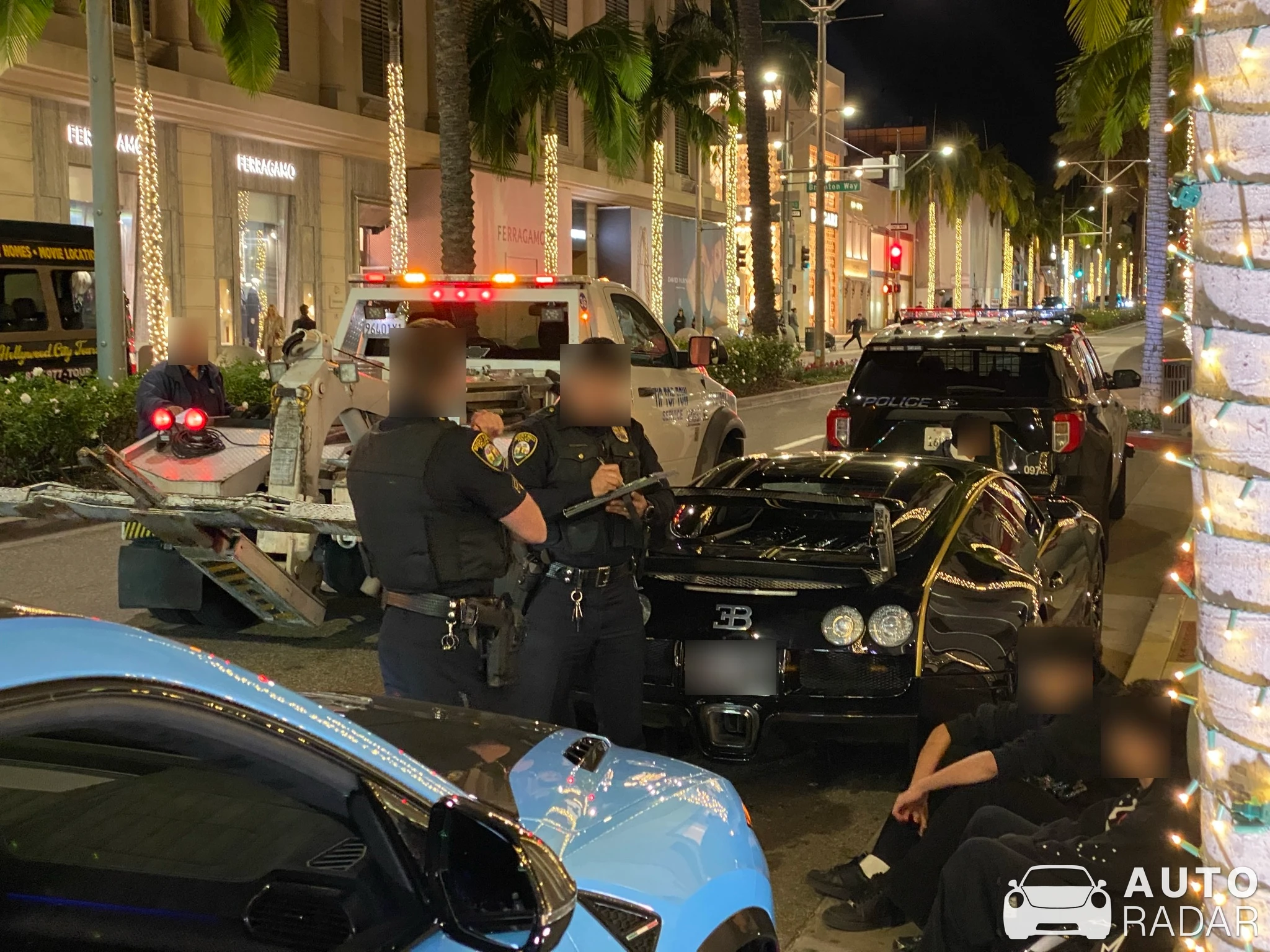 Bugatti Veyron 16.4 spotted in Beverly Hills, United States