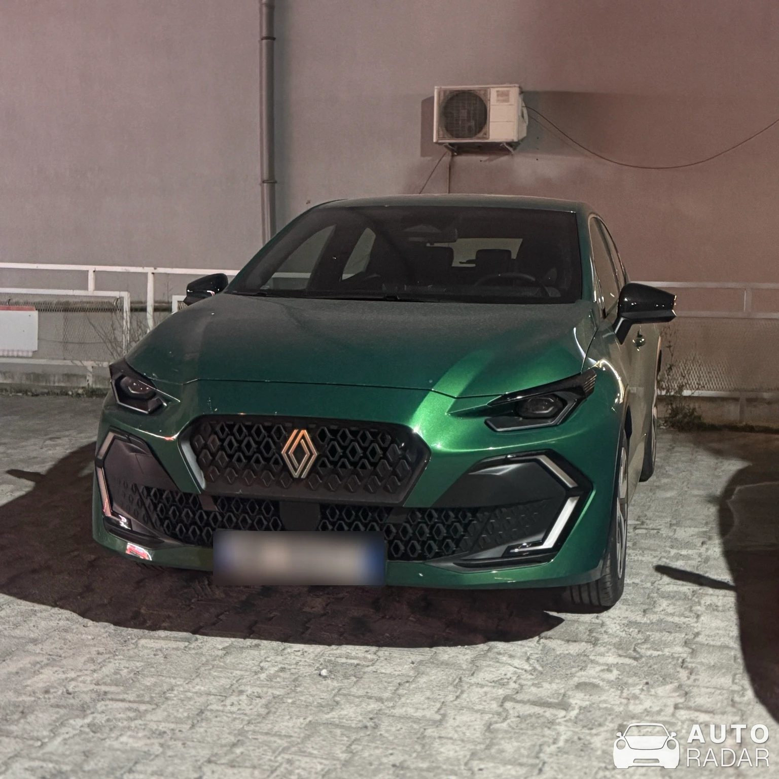 Renault Megane E-Tech spotted in Districtul Shkodër